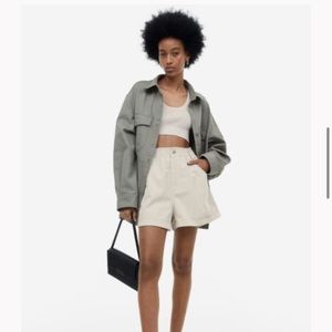 Light beige high rise shorts size medium new with tags